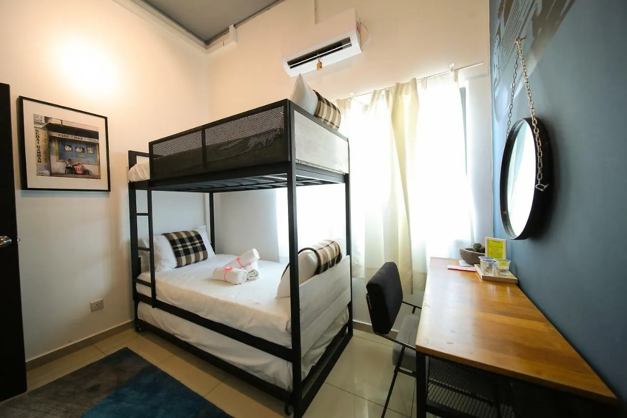 The Best Hotel In Bayan Lepas - The Lov Penang 5*,