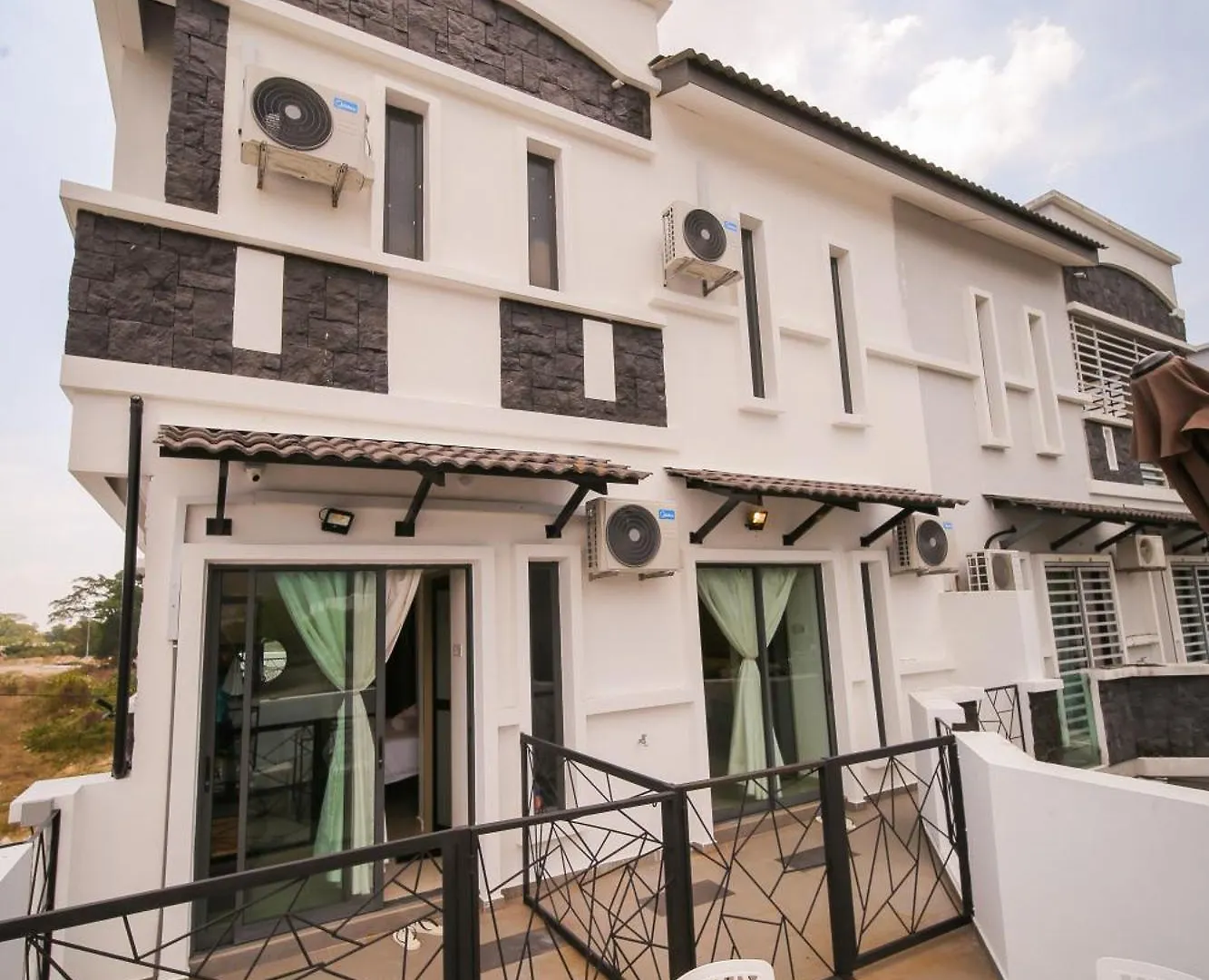 The Best Hotel In Bayan Lepas - The Lov Penang 5*,  Malaysia