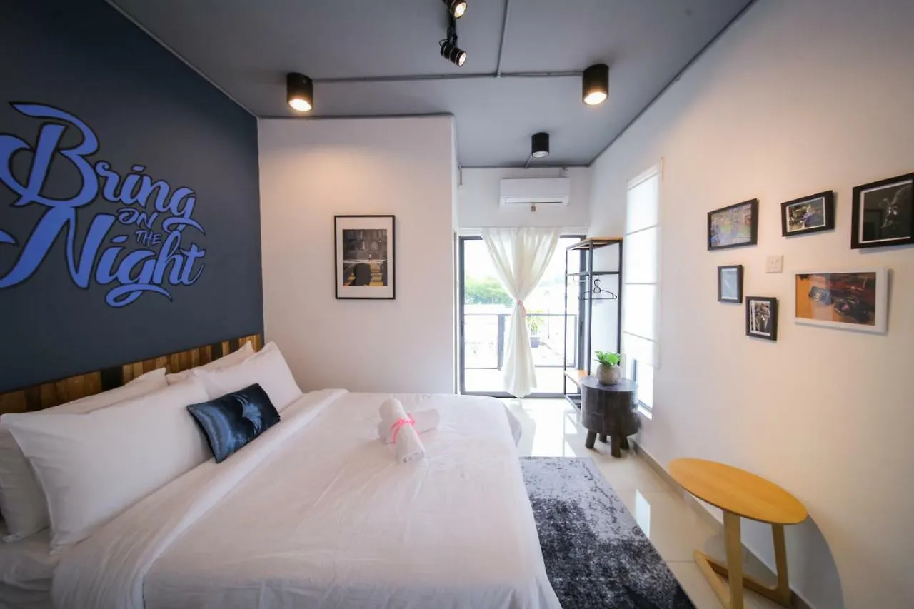 The Best Hotel In Bayan Lepas - The Lov Penang
