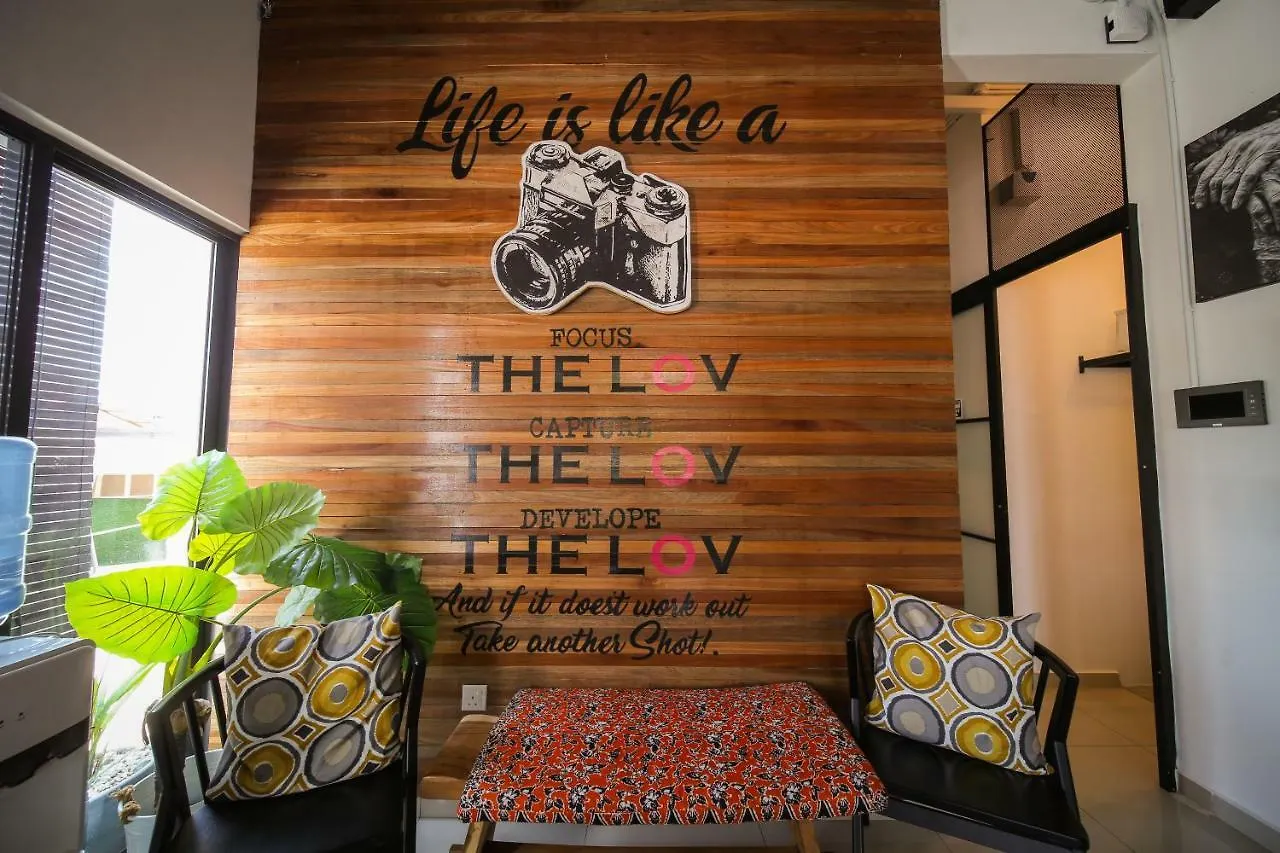 The Best Hotel In Bayan Lepas - The Lov Penang Bed & Breakfast