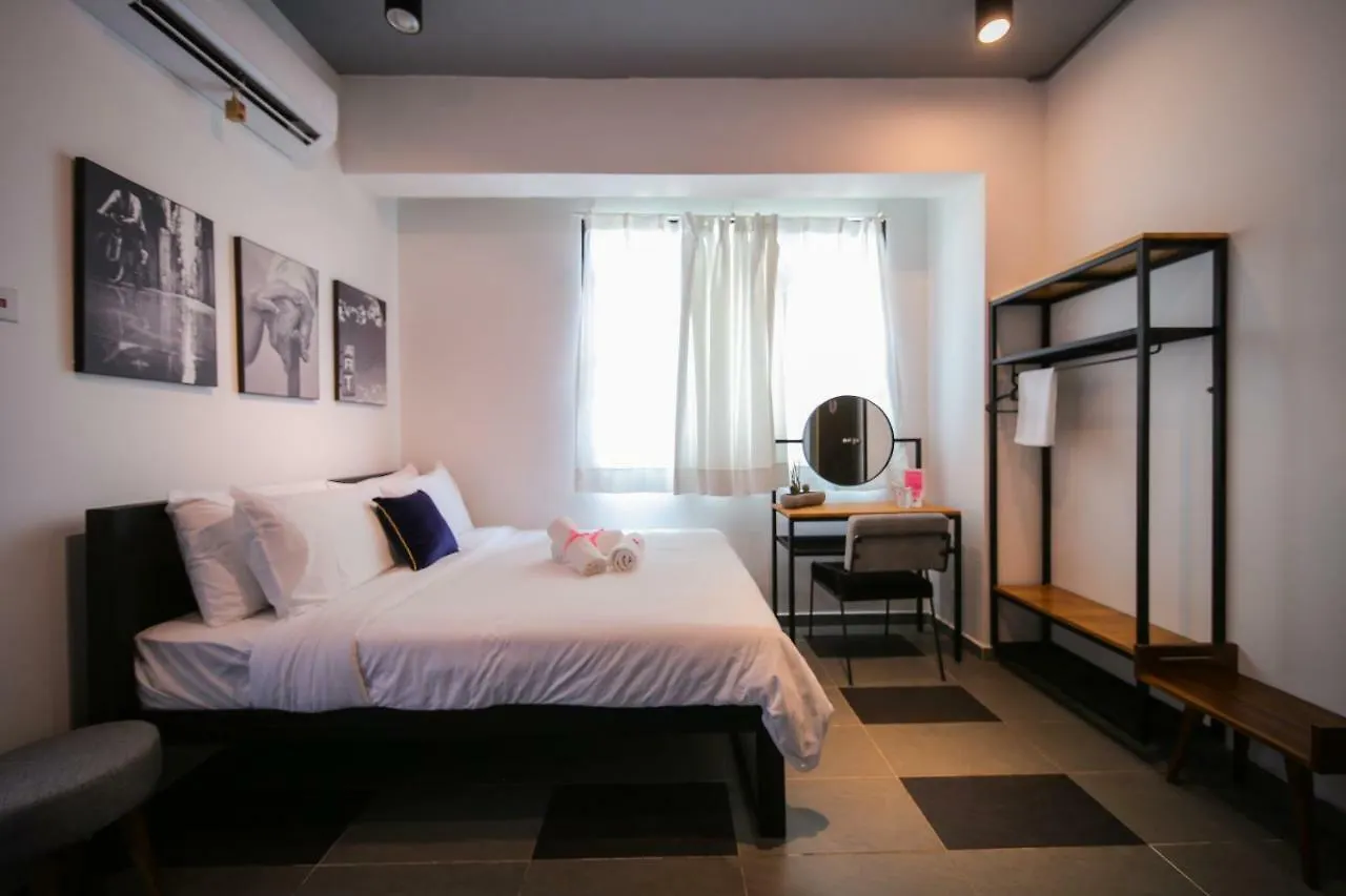 The Best Hotel In Bayan Lepas - The Lov Penang Bed & Breakfast