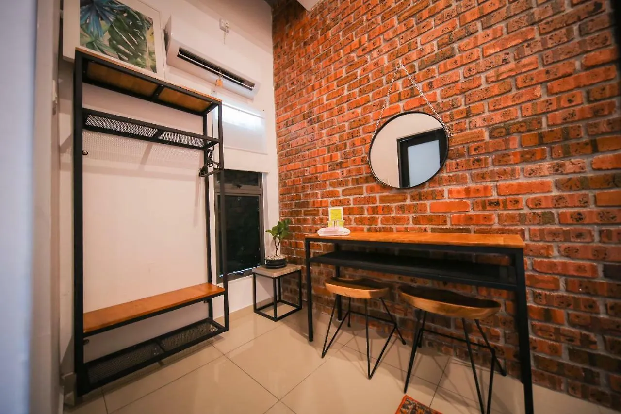 ***** Bed & Breakfast The Best Hotel In Bayan Lepas - The Lov Penang Malaysia